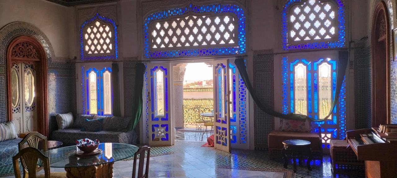 Suite In A Xviiie Palace Fès Exteriör bild