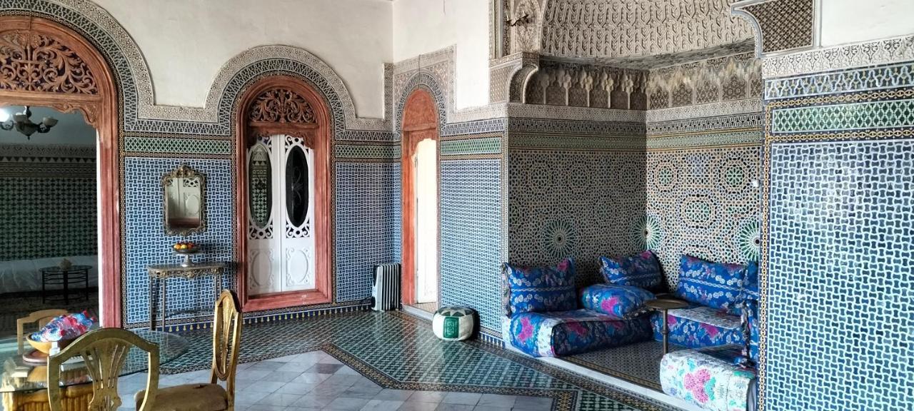 Suite In A Xviiie Palace Fès Exteriör bild