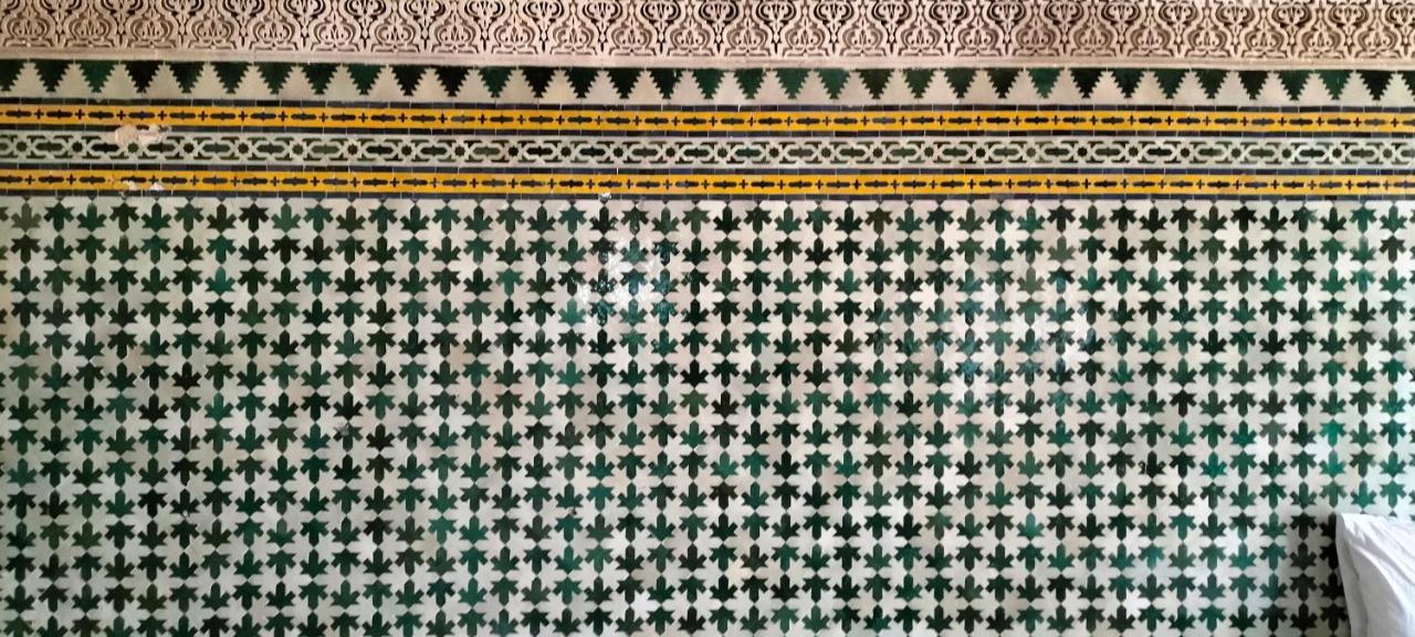 Suite In A Xviiie Palace Fès Exteriör bild