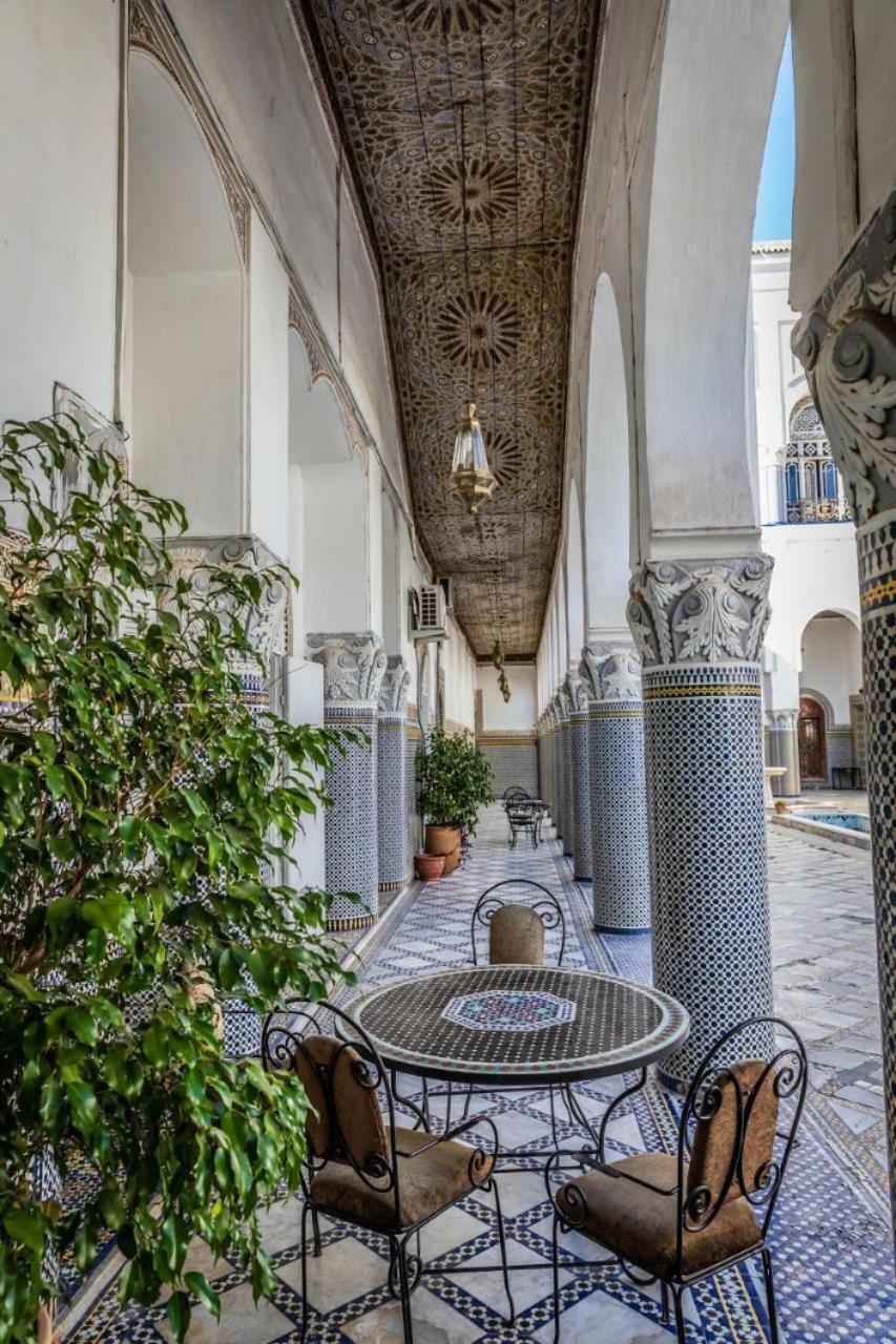Suite In A Xviiie Palace Fès Exteriör bild